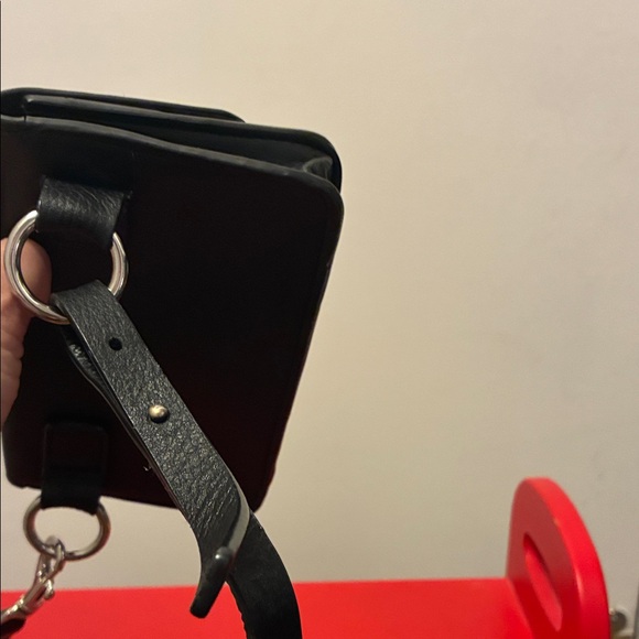 DKNY Black Leather Shoulder Bag - Picture 5 of 7